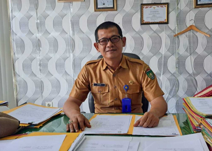 Atlet Bilyard Muba bersama ketua Pengcab Bilyard Muba.