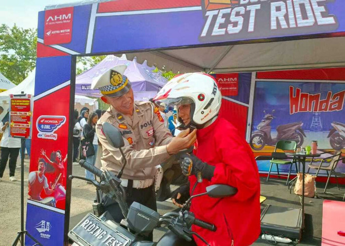 Lindungi Kepala, Selamatkan Nyawa: Simak 5 Tips #Cari_Aman dari Astra Motor Sumsel
