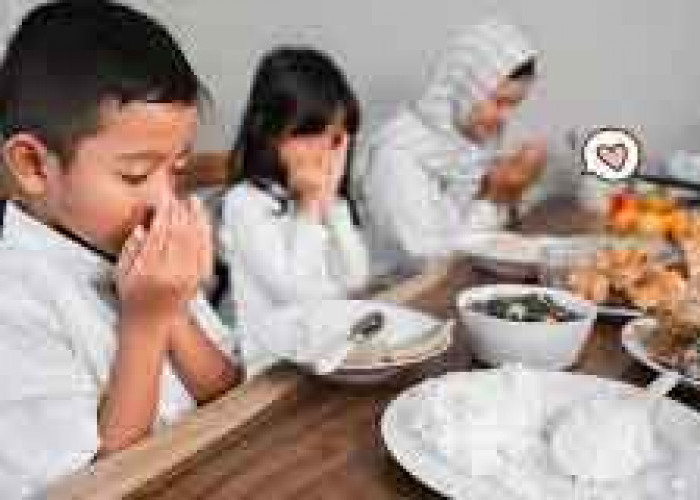 5 Adab Makan Dan Minum, Umat Muslim Wajib Tau