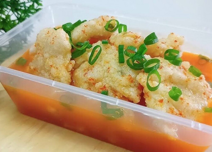 Cireng Banyur Kuah Pedas, Camilan Tradisional yang Membakar Lidah dan Menggoda Selera