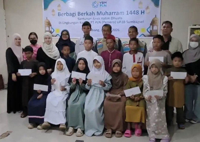 Sambut Muharram 1448 H, PLN UP2B Sumbagsel Berbagi Santunan bagi Anak Yatim dan Dhuafa