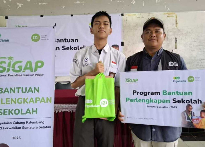 Dukung Pendidikan, Pegadaian Palembang Bersama Izin Bagikan Perlengkapan Sekolah