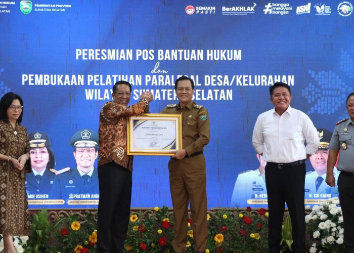 Muara Enim Raih PenghargaanTercepat Bentuk Posbankum se-Sumsel