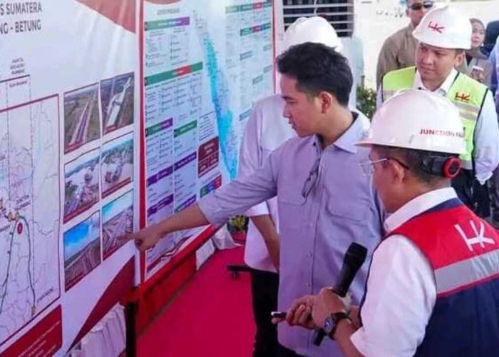 Bupati Ogan Ilir Dampingi Wapres Gibran Tinjau Proyek Tol Palembang-Betung