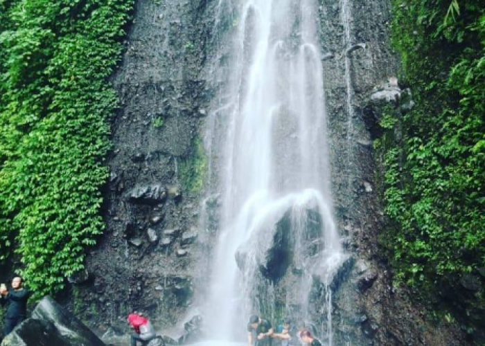 Objek Wisata Air Terjun Gadih Ranti: Keindahan Alami di Tengah Perbukitan Sumbar