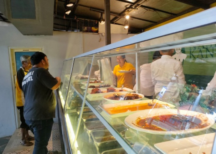 Nggak Perlu ke Malaysia, Mau Makan Nasi Kandar AW Ada di Palembang 2 Lauk Hanya Rp 20 Ribu 