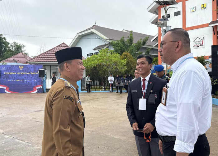 Teddy Hadiri Peresmian Sekolah Rakyat Oleh Presiden RI