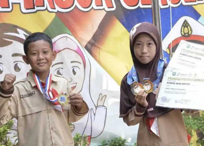 Siswa SDN 11 OKU Debut di Kejurprov, Alfaris Langsung Rebut Juara 1 Panahan