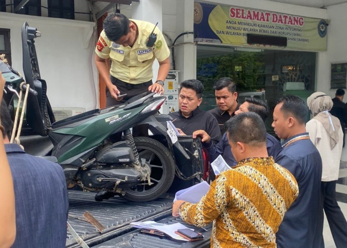 Bawa Bukti Motor Rampasan ke PN Kayuagung, Hajidin Ajukan PK