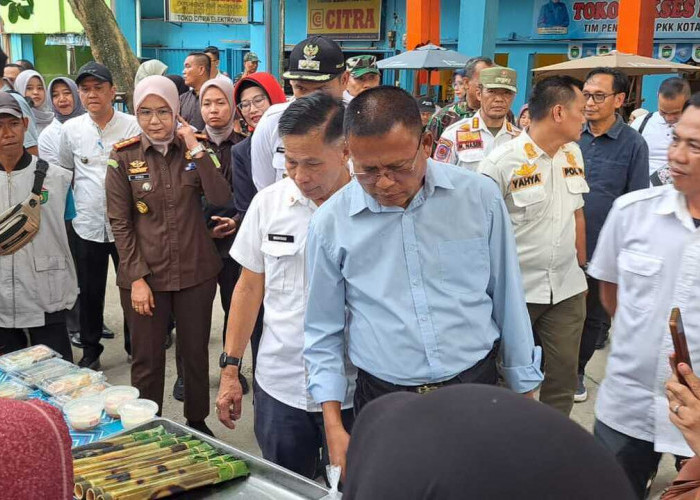 Dinkes Prabumulih Bersama BPOM Palembang Sidak Takjil, Hasilnya Aman Dikonsumsi