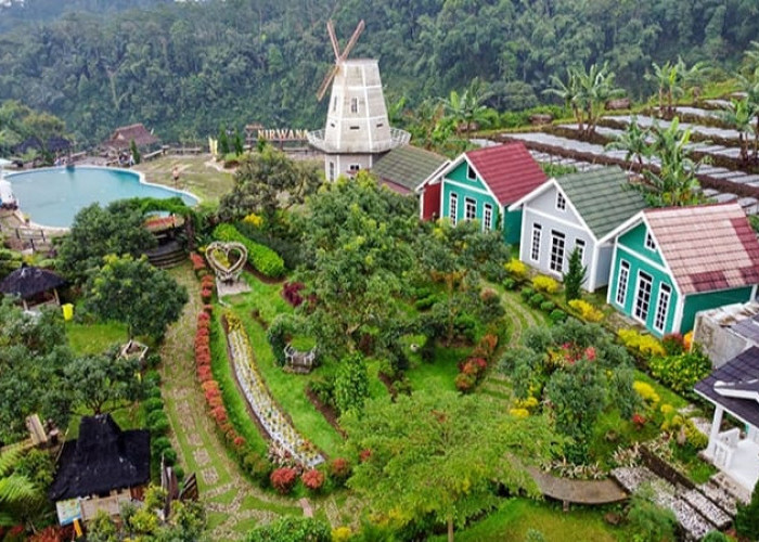 Lembah Nirwana Kendal, Keindahan Alam yang Sempurna Serasa ditengah Pertanian Negeri Kincir Angin