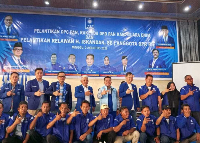 Iskandar Lantik Ribuan Relawan Muara Enim, Siap Rebut Kursi Eksekutif dan Pimpinan Legislatif