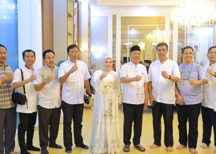 Wagub Cik Ujang Gelar Buka Puasa Bersama Keluarga Besar Lekipaliges, Pererat Silaturahmi di Bulan Ramadan