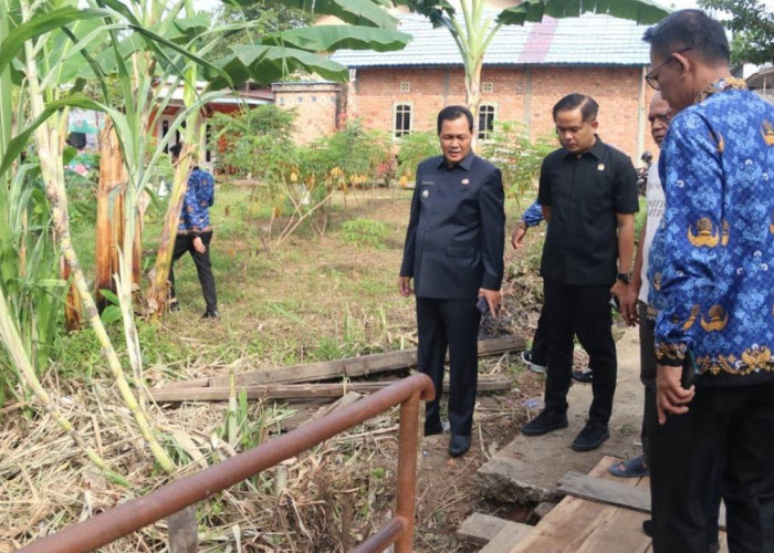 Bupati Segera Perbaiki 2 Jembatan Penyebarangan Sungai Aur