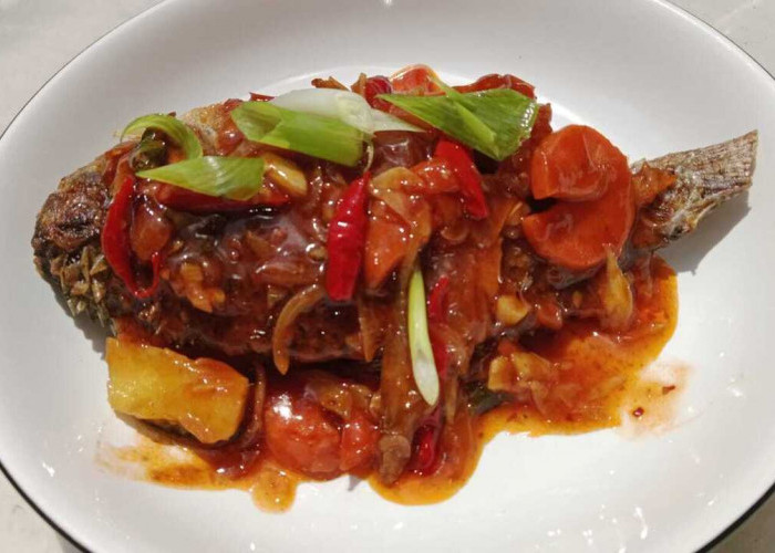 Ikan Nila Saus Padang  Rumahan Rasa Restoran yang Mudah Dibuat