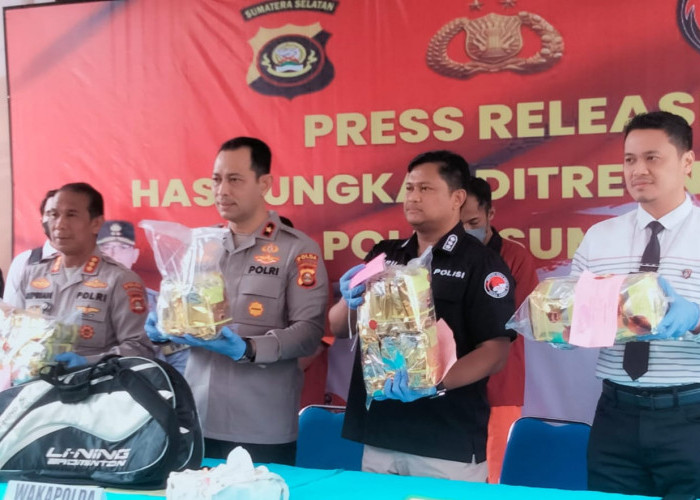Wow ! Dua Warga Lampung Tertangkap Bawa Sabu 20 Kg 