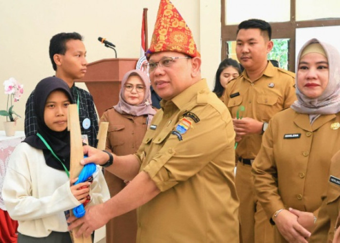 50 Anak Putus Sekolah di Palembang Dilatih Tenun Songket, Ini Tujuannya