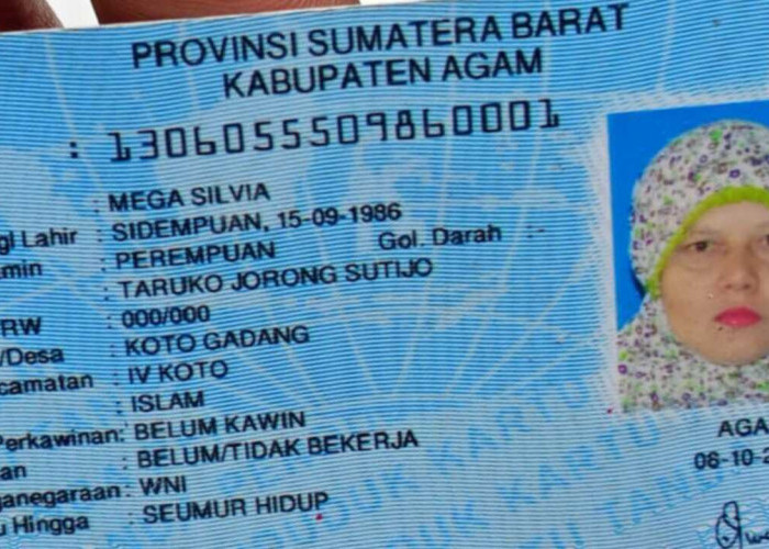 Ngaku Terdampak Banjir Sumbar, Wanita Diduga Mengalami Gangguan Jiwa Mondar Mandir di Area Polres Lubuklinggau