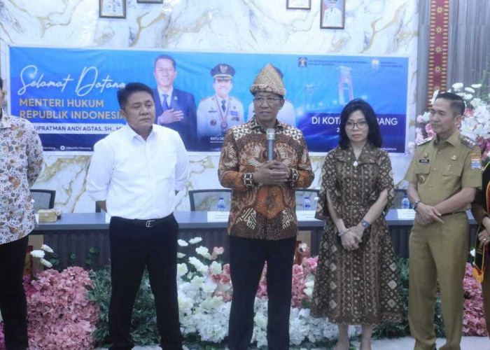Menteri Supratman dan Gubernur Herman Deru Tinjau Posbankum 5 Ilir, Dorong Penyelesaian Sengketa Hukum Berbasi