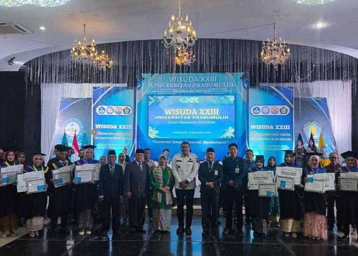 Universitas Prabumulih Wisuda 324 Lulusan, Wawako Prabumulih Dorong Alumni Bangun Daerah