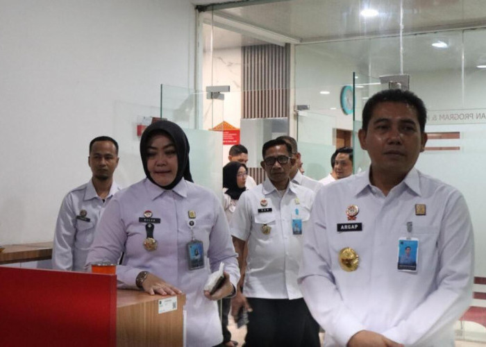Awali Kepemimpinan, Kakanwil Budi Argap Situngkir Tinjau Kesiapan Fasilitas Layanan Kemenkum Sumsel