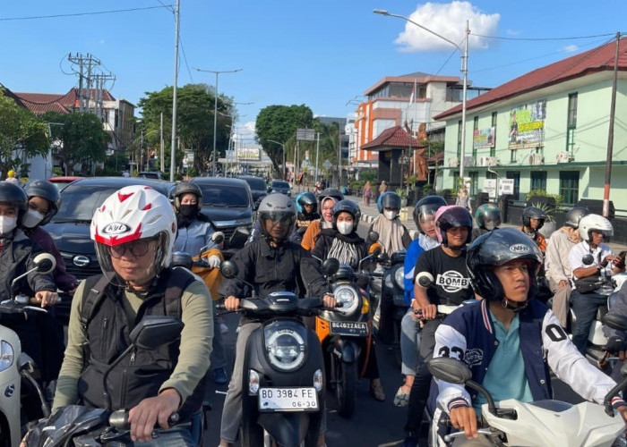 Hadapi Kemacetan Libur Nataru, Astra Motor Sumsel Ajak Pengendara Utamakan Safety Riding