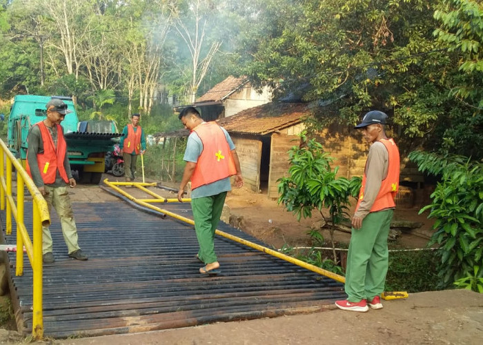 Sebagai tindak lanjut atas laporan masyarakat, Kini Jembatan Kembali Aman Dilalui