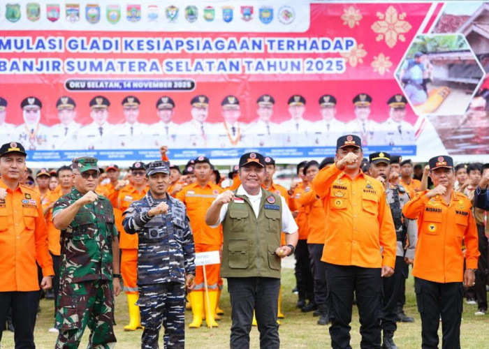 Gubernur Herman Deru Tegaskan Pentingnya Mitigasi pada Apel Kesiapsiagaan Banjir Sumsel 