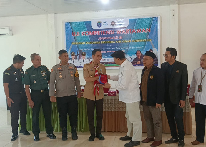 Jurnalis di OKI Diharapkan Menggali Data Peristiwa Viral Secara Rinci