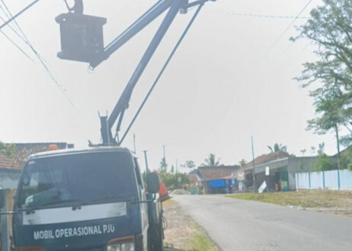 Meski Anggaran Terbatas, Dishub OKU Terus Lakukan Pemeliharaan Lampu Jalan