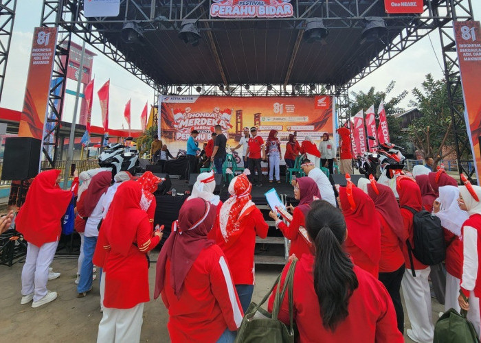 Honda Merdeka Hadir di Festival Perahu Bidar, Dukung Kelestarian Budaya Palembang