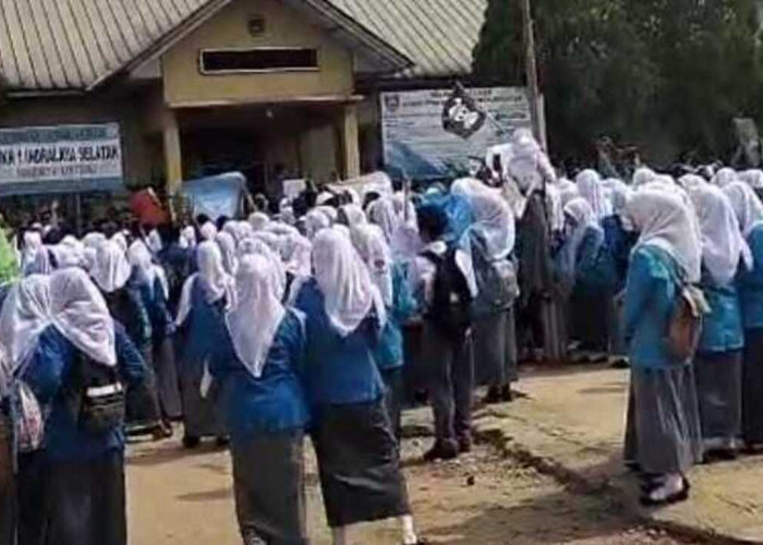 Siswa SMKN 1 Indralaya Selatan Demo Tuntut Kepala Sekolah Dicopot, Ada Dugaan Korupsi hingga Pelecehan Sekual 