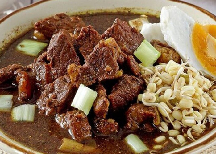 Rawon, Warisan Kuliner Hitam Legendaris dari Tanah Jawa yang Mendunia