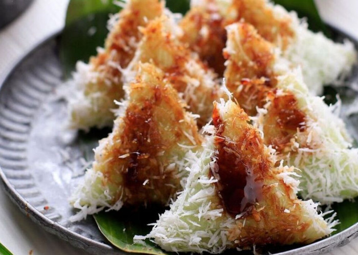 Lupis Ketan, Cita Rasa Tradisional yang Tetap Bertahan di Tengah Modernisasi Kuliner
