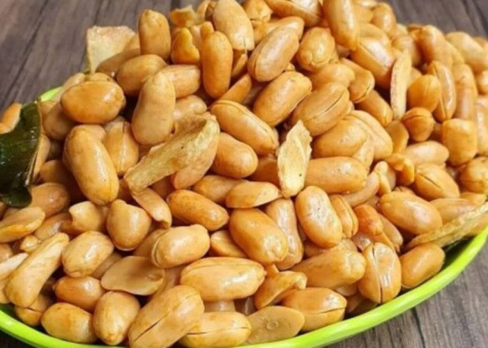 Kacang Goreng Bawang : Camilan Tradisional yang Tak Pernah Kehilangan Penggemar