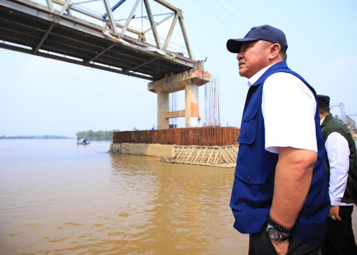 Herman Deru Desak Jembatan P6 Lalan Tersambung Januari 2027, Minta Jadwal Pekerjaan Dipasang Terbuka