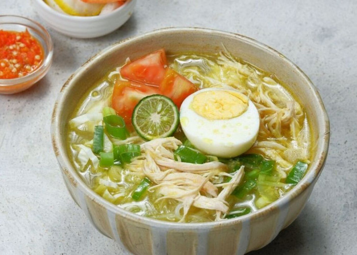 Soto Ayam : Hidangan Tradisional yang Terus Menghangatkan Meja Makan Nusantara