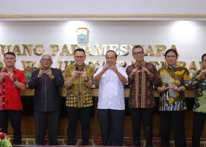 Cegah Sengketa Kontrak, Pemkot Palembang Gandeng BANI dan PII Gelar Bimtek