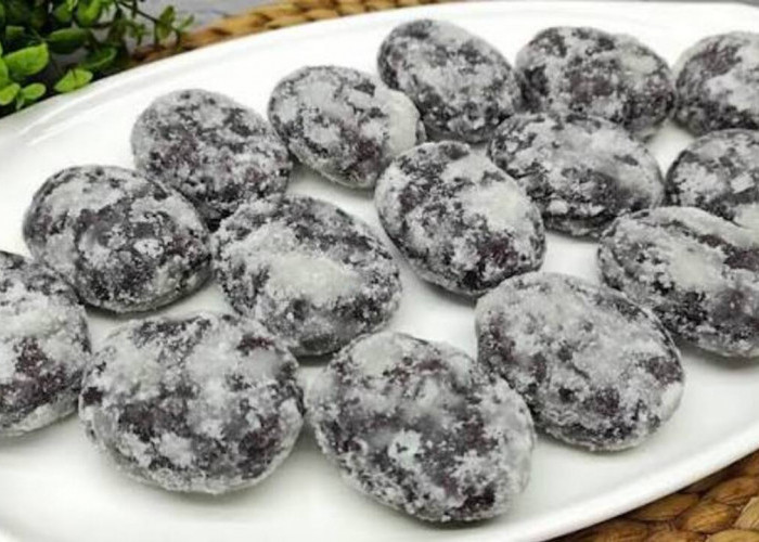 Gemblong Ketan Hitam, Jajanan Tradisional yang Kembali Digemari