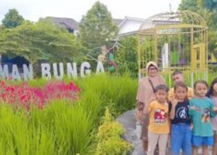Liburan Murah Meriah di Taman Bunga Baturaja
