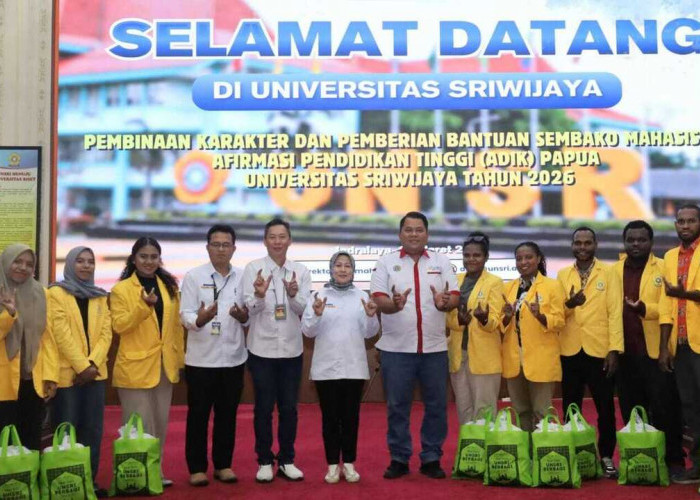 Sambut Idul Fitri 1447 H, UNSRI Bagikan 80 Paket Sembako untuk Mahasiswa Afirmasi