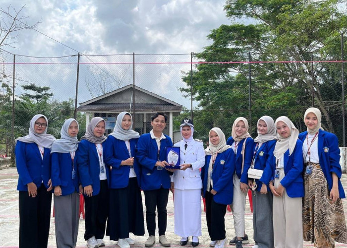 Puluhan Mahasiswa Bhakti Pertiwi Palembang KKN di Desa Panai Makmur