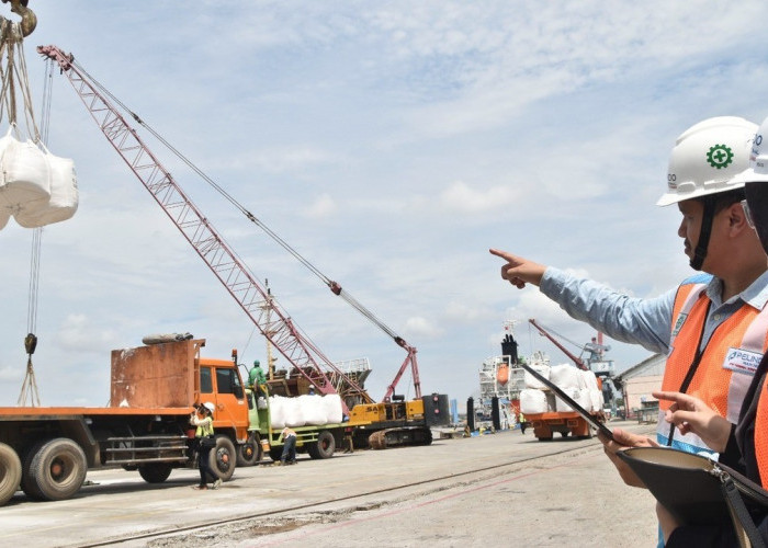 PTP Nonpetikemas Palembang Dukung Rantai Pasok Industri Pupuk Nasional