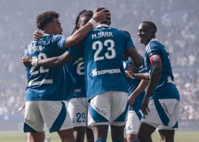 PSG Tumbang di Strasbourg! Sinyal Bahaya Jelang Duel Lawan Arsenal
