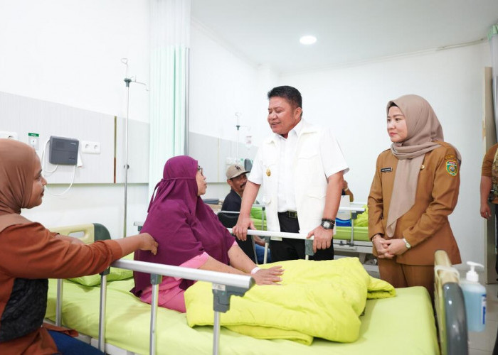 Herman Deru Luncurkan Pelita Sumsel, Perkuat Akses Operasi Mata Gratis bagi Masyarakat