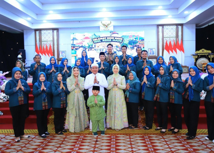 Gubernur Herman Deru Ciptakan Suasana Hangat dan Akrab dalam Open House Iduladha 1447 H