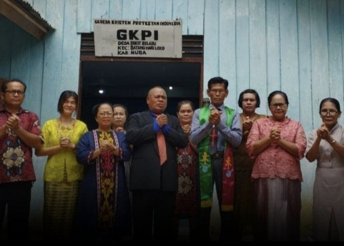 Sambangi Jemaat GKPI Bukit Selabu, Polsek Batanghari Leko Gaungkan Pesan Kamtibmas