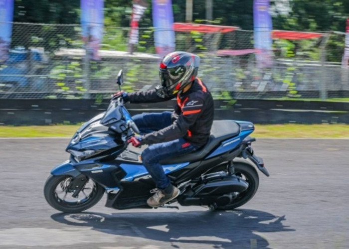 AEROX TRACK DAY Enjoy Sensasi Berkendara Super Sport AEROX ALPHA di Lintasan Sirkuit