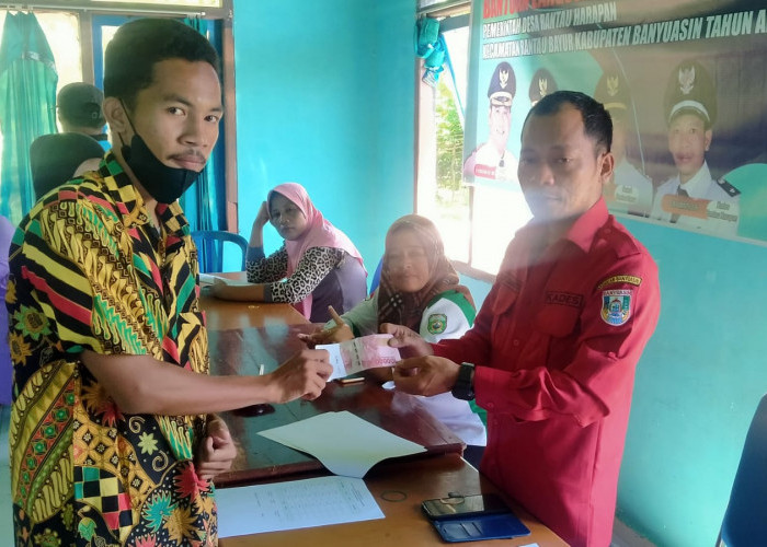 Jelang Lebaran, 44 KPM Desa Rantau Harapan Terima Penyaluran Bantuan Ini