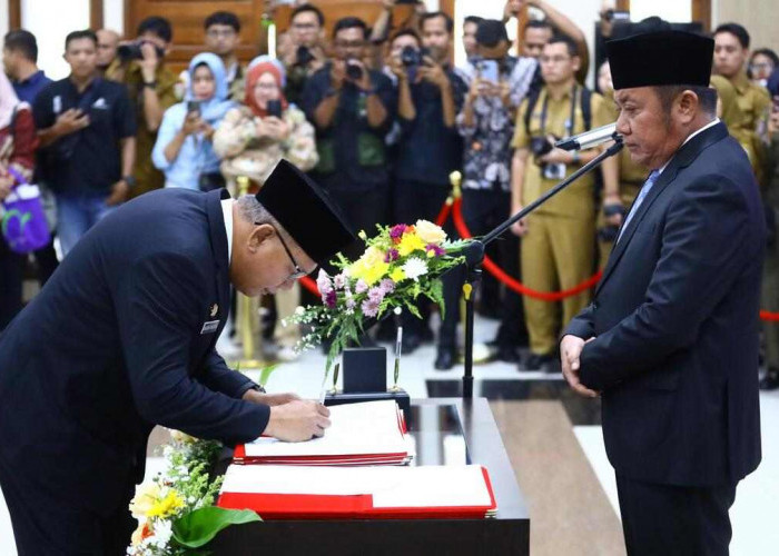 Gubernur Herman Deru Tuntut Kinerja Nyata Usai Lantik 154 Pejabat Pemprov Sumsel